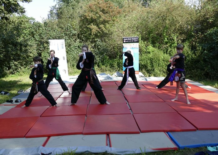 Kampfsporttraining beim Jugendaktionstag